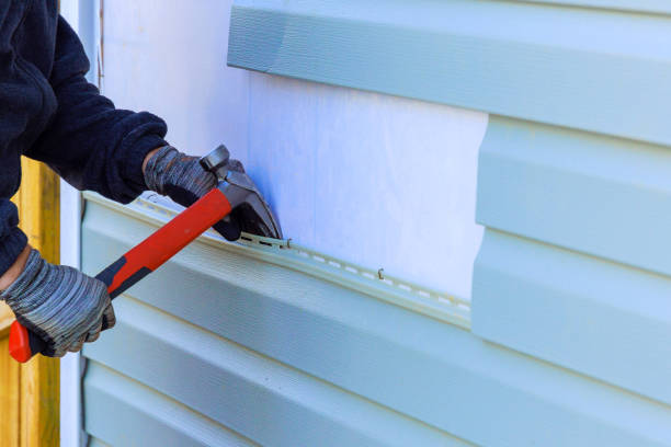 Trusted Storm Damage Siding Repair service in South Charleston, OH - Creative Siding